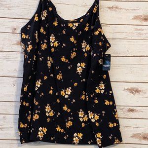 NWT Torrid Tank Black with a Yellow floral Size 28/30